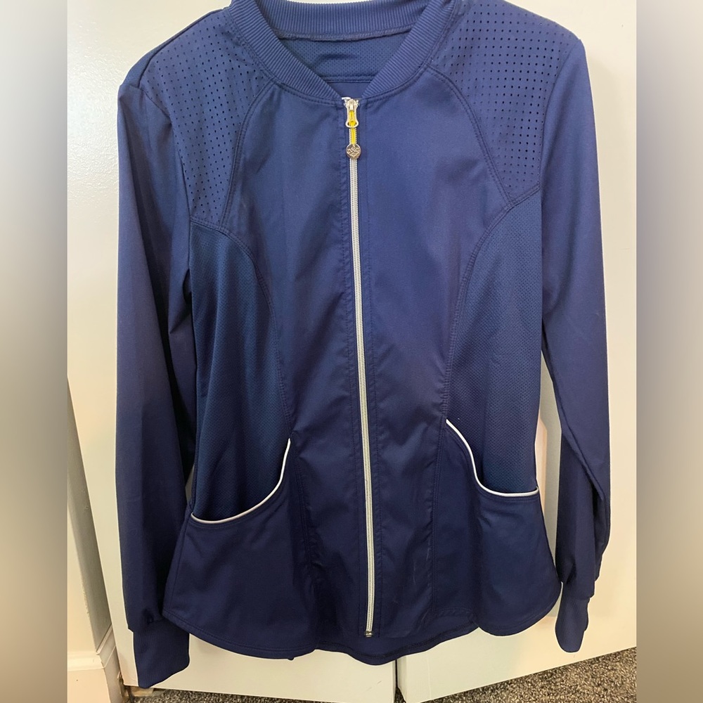 Xsmall navy scrub jacket